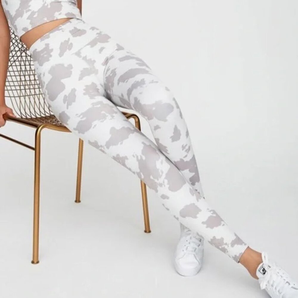 Beach Riot Piper Legging Taupe Cow S